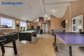 Large Home W Pool & Fun By The North Sea - Sj300 - Image 2