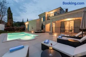 Villa LaDora - Image 2