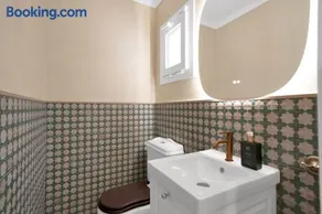 Townhouse in Heart of Calahonda - Image 3