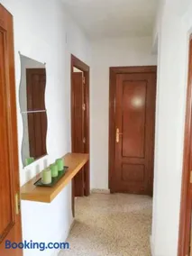 Charming apartment historic centre Granada 80 m² + balcony - Image 3