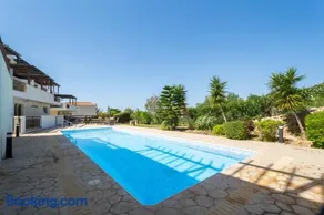 Peyia Hilltop Retreat - Village Views & Sunsets - Image 3