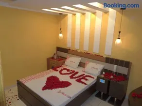 Motel FREE LOVE - Image 4