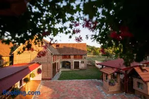 Salaš 318 - B&B Farm Experience - Image 1