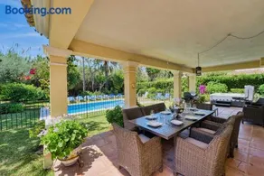 1106 Marbella Large Family Villa - Image 2