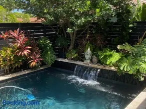 Riverbank Guesthouse Wilton Manors - Image 3