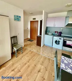 SOLITA Apartment with Panoramic View - Image 5