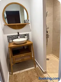 Mas Shantala gîte de charme 6 personnes avec jacuzzi - Image 2