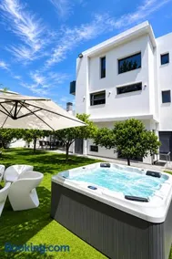 Casa di Jiovanni Luxury - Image 1