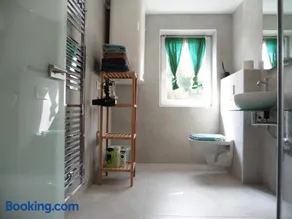 Moerth Apartment - Image 2