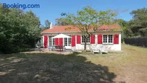 Maison familiale proche mer avec jardin - Image 2