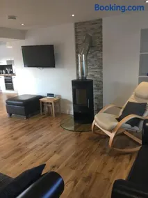35 Newvalley - Image 3