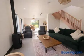 Rosies Lodge - Image 1