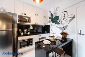 Rosemari's Apartments Studio Premium Republica SP com Piscina - Image 4