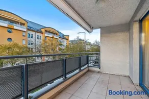 Stylish One-Bedroom Near Luxexpo and EU Institutions - Image 2