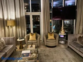 Executive Corporate Penthouse - Image 4
