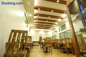 Fair Stay Hotel - Image 1