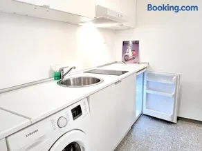 Budget Semi Basement by Verde Apartments - Image 4