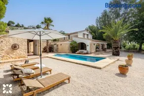 Villa Fantaxat by Abahana Villas - Image 2