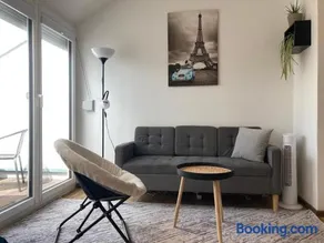 Cozy apartment close city center - Image 2