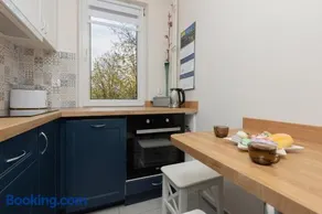 Dickens St Apartment Warsaw by Noclegi Renters - Image 2