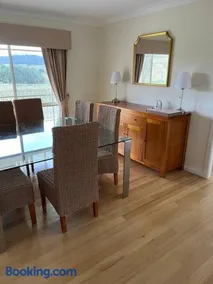 Luxury country guesthouse on large cattle station - Image 3