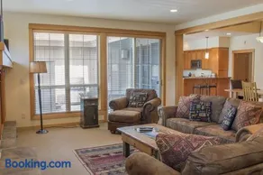 46 Fremont Crossing - Image 3