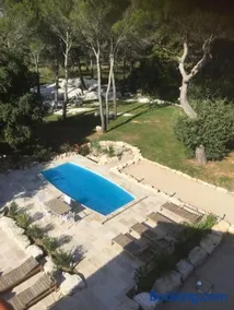 Villa provençale avec piscine ,Grand jardin d'un hectare, Proche du Castellet, du Circuit Paul Ricard et des plages de Bandol - Image 1