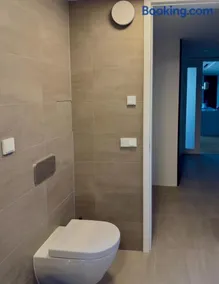 OAKS Prague Golf Apartma - Image 5