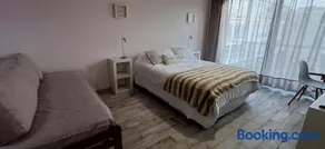 FerPilar Suite, Concord Pilar - Image 3