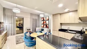 Beach Front 2BR Panoramic Sea View - Image 3
