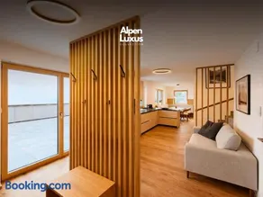BERGBLICK Penthouse - 2 Floors & Rooftop Terrace - Image 1