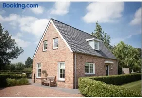 Mooi, vrij gelegen vakantiehuis dichtbij zee en strand! - Image 1