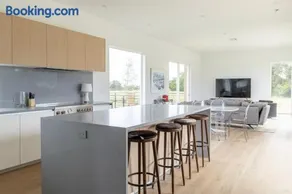 Modern Gem - Image 2