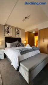Hibernian Towers 1503 - Image 5