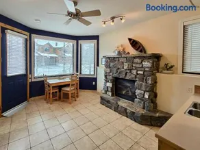 Pika's Place Private Mountain Suite - Image 3