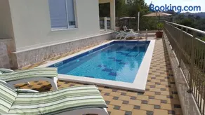 Luxury Villa Star Lights Trogir - heated pool, hot tub, gym, billiard - Image 4