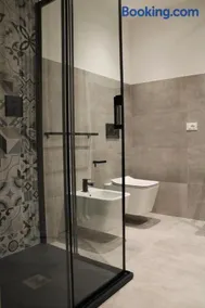 Suite 783 Bed and Breakfast - Image 3