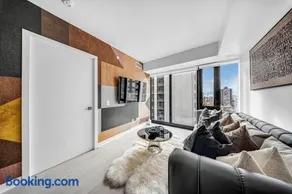 Indigo Lantern, Yorkville! - Image 1