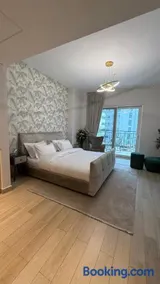 Upscale Studio in Yas Island - Image 5