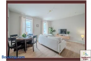 Tandragee Stays - Modern 1 Bed Apartment - Image 3
