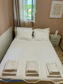 Casa Menidi - Image 3