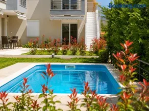 Pool Access Danai 15,1 - Image 1