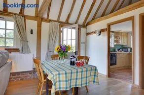 1 Bed in Tenterden oc-tn621 - Image 3