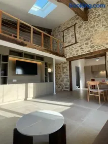 GRANGE atypique à 5mn de Bayonne - Image 1