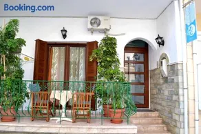 Aiolos House - Image 3