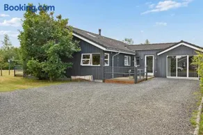 Large Holiday Home With Spa And Games Room - Image 1