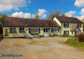 Blaencwm Cottages - Image 1