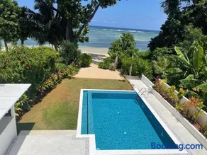Lyla Beach Villa - Image 2