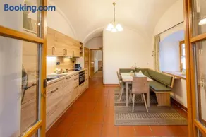 Attraente appartamento adatto alle famiglie con terrazza, griglia e giardino | Vista sul lago - Image 1