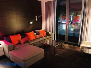 Amazing view 18th floor at Palms place Las Vegas - Image 2